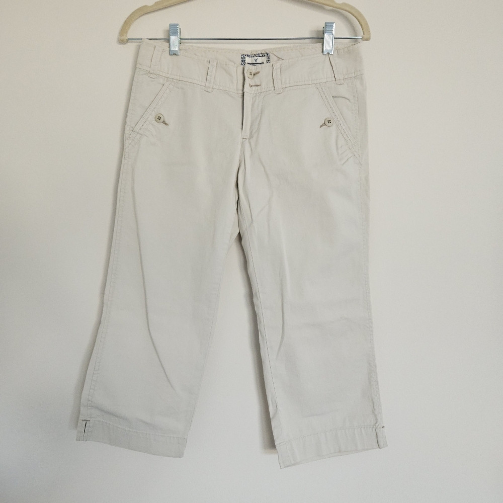 American Eagle Outfitters Capri Cropped Pants Beige Cream 2 Cotton Pockets Low